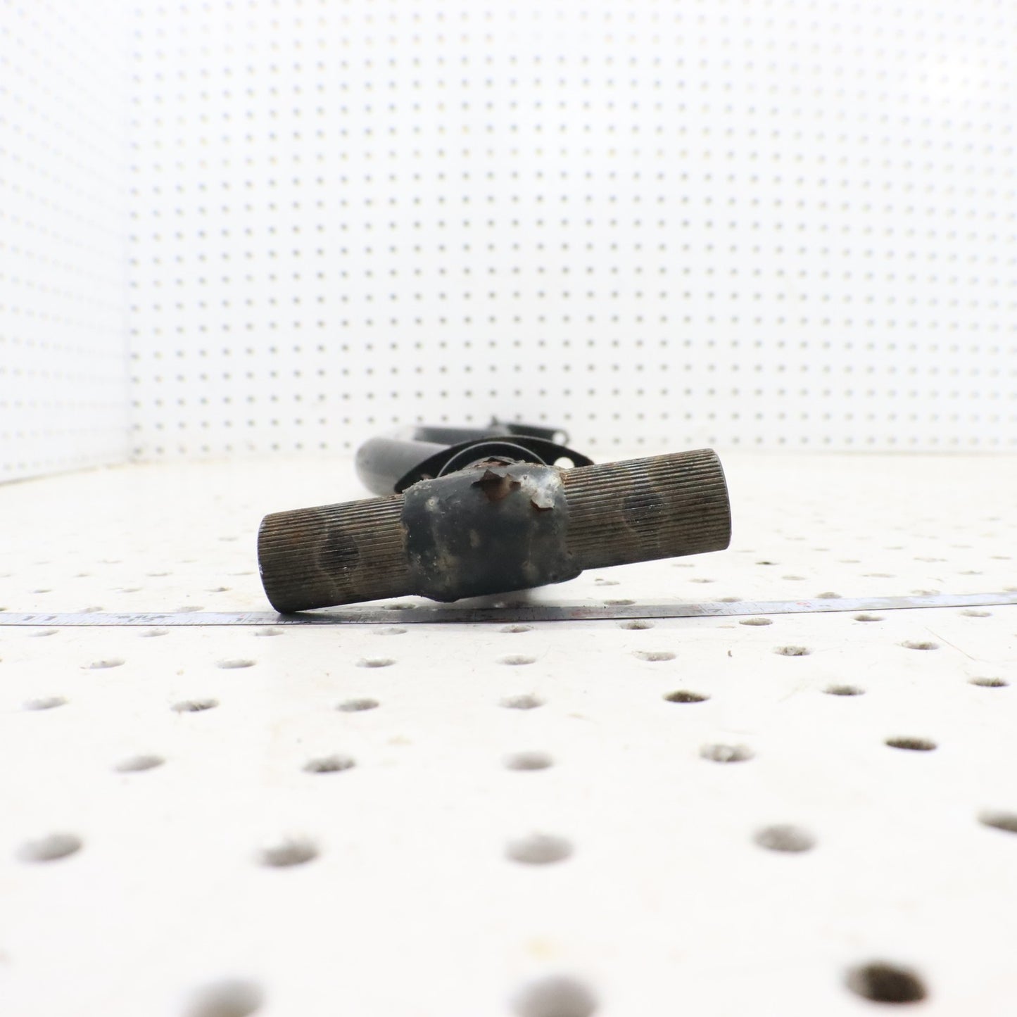 2007 Polaris Iq 600 Steering Post Stem  1822897-067; 2203782