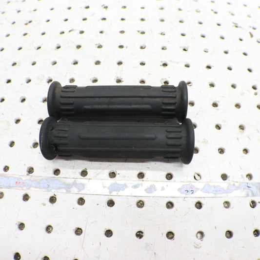 2003 Polaris Sportsman 600 Handlebar Grips 5433834-070