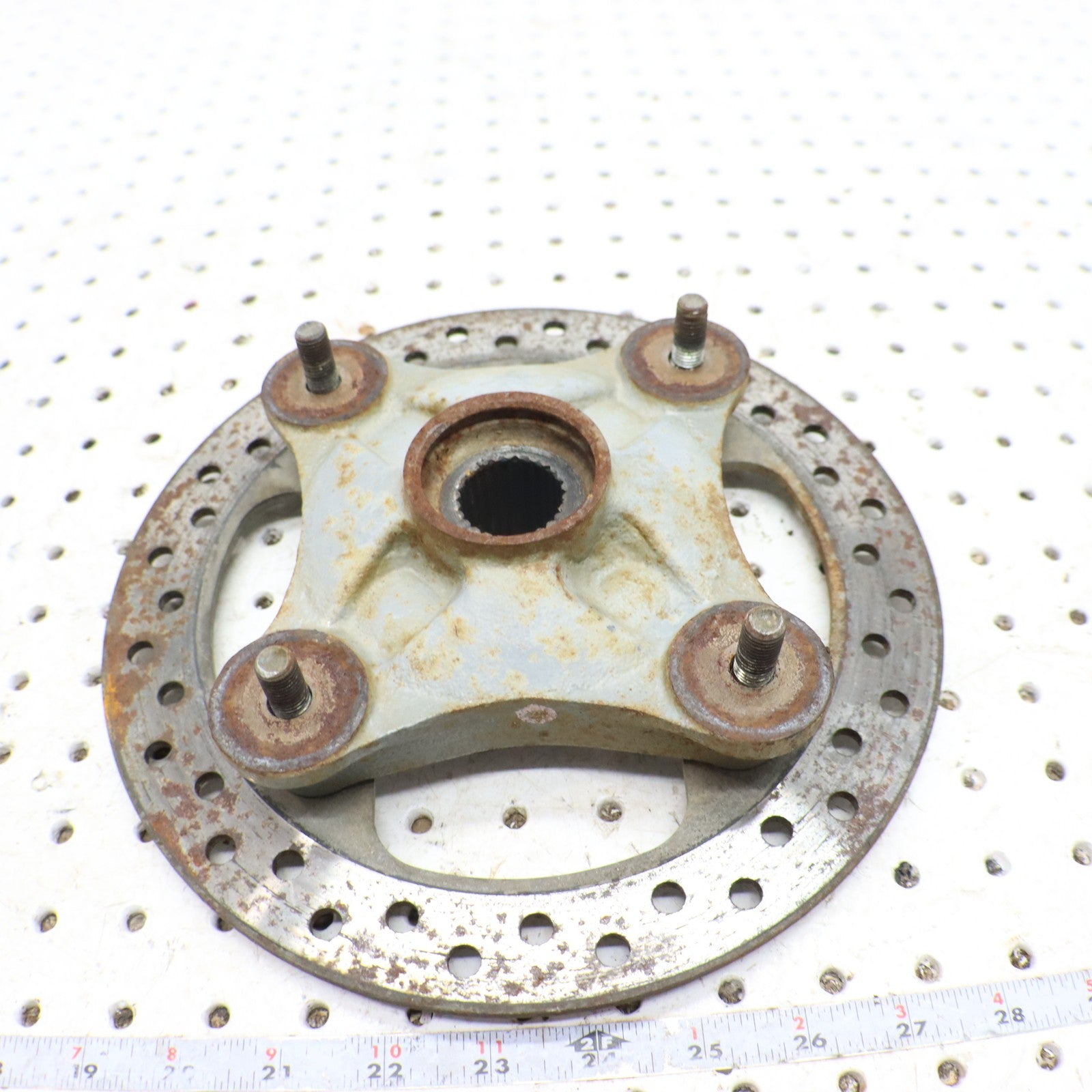 2009 Polaris Sportsman Xp 850 Wheel Hub REAR 5136295; 5136946