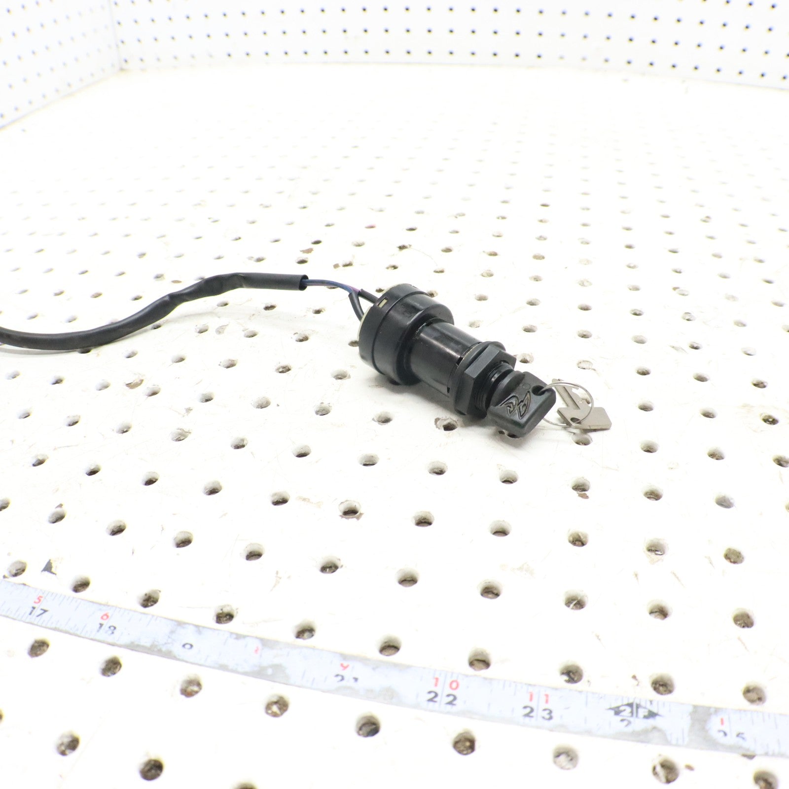 2009 Arctic Cat Crossfire R 8 Ignition Key Switch 0609-728