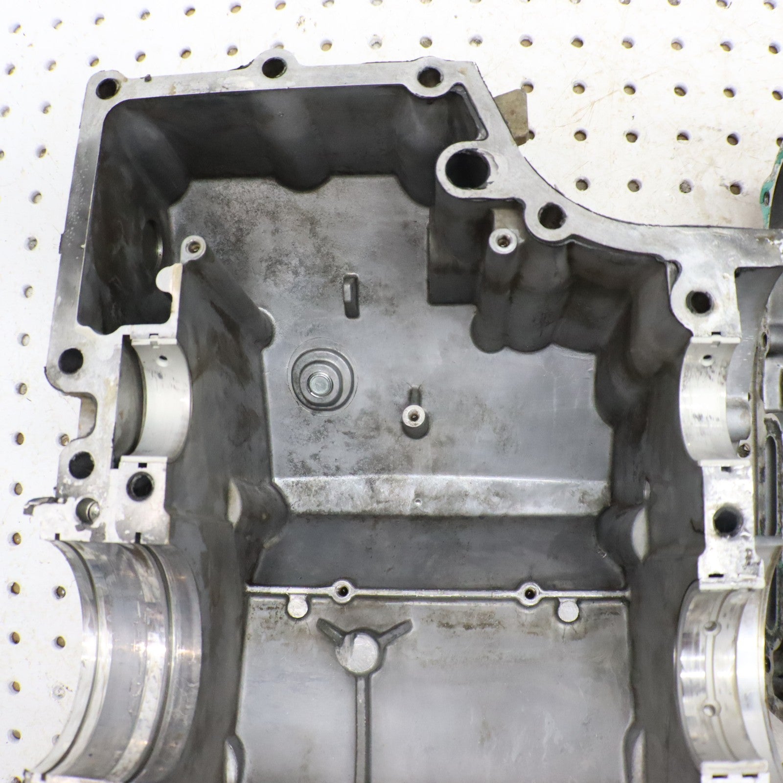 2009 Polaris Rzr 800 Crankcase Engine Case 2203301