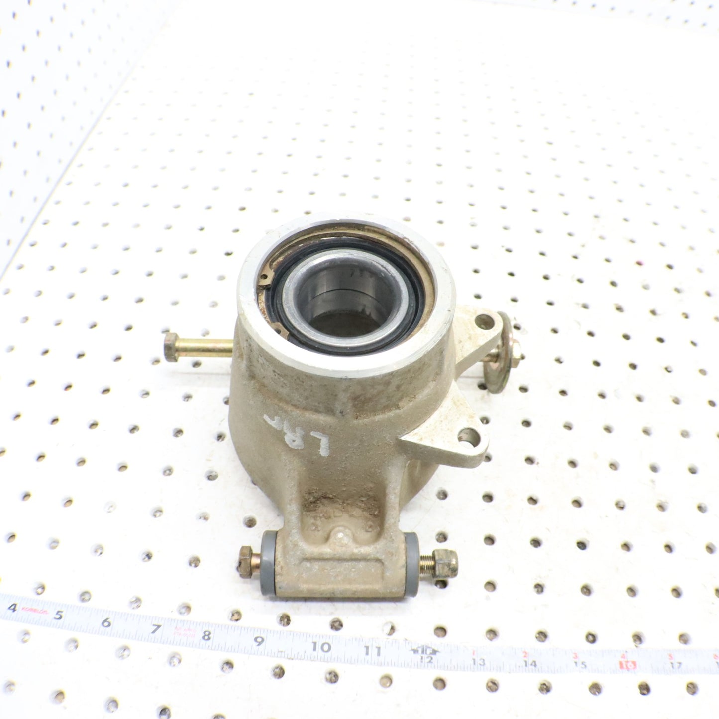 2015 Polaris Sportsman 570 Bearing Carrier Knuckle Rear 5135563 LEFT