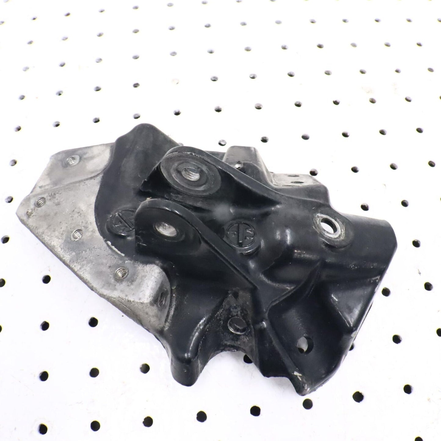 2015 ARCTIC CAT M8000 MOUNTING BRACKET REAR SPAR RIGHT 1707-692