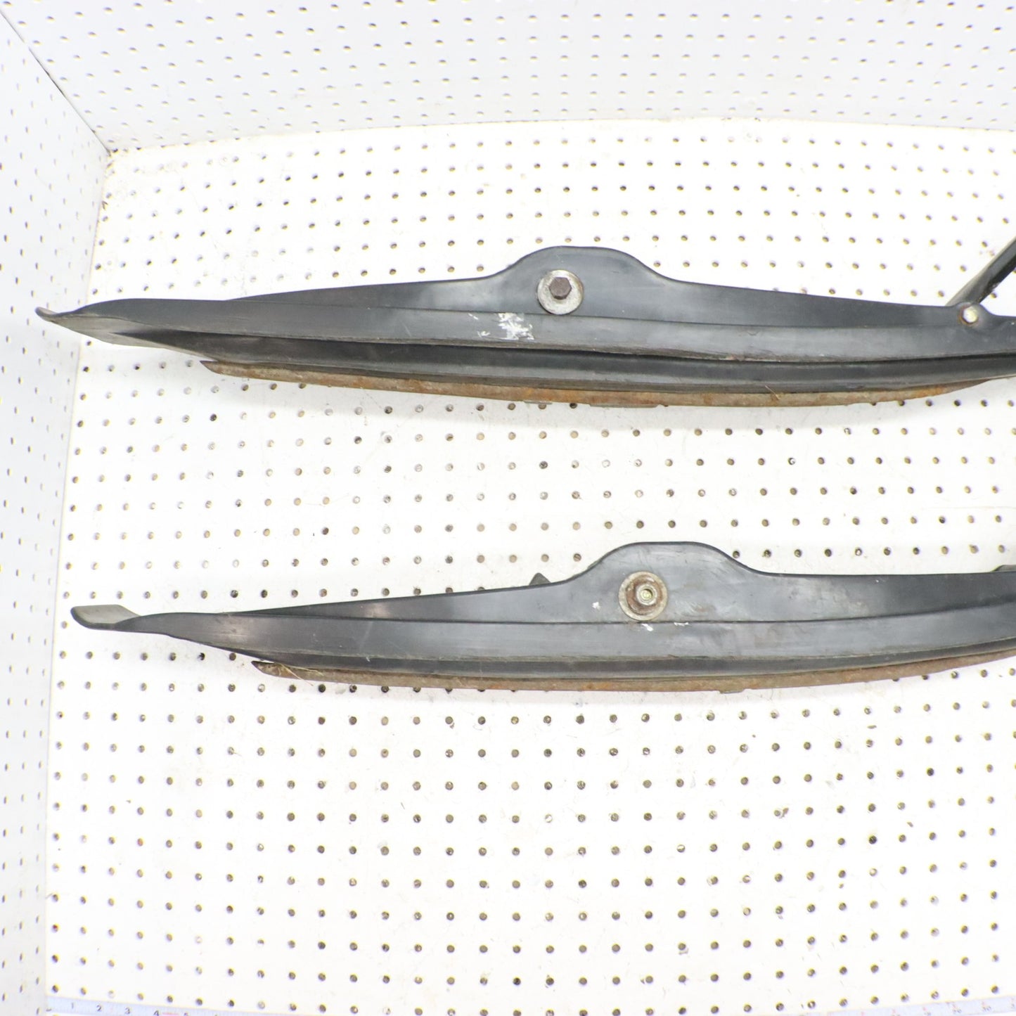 2007 Polaris Iq 600 Skis 1822933-070