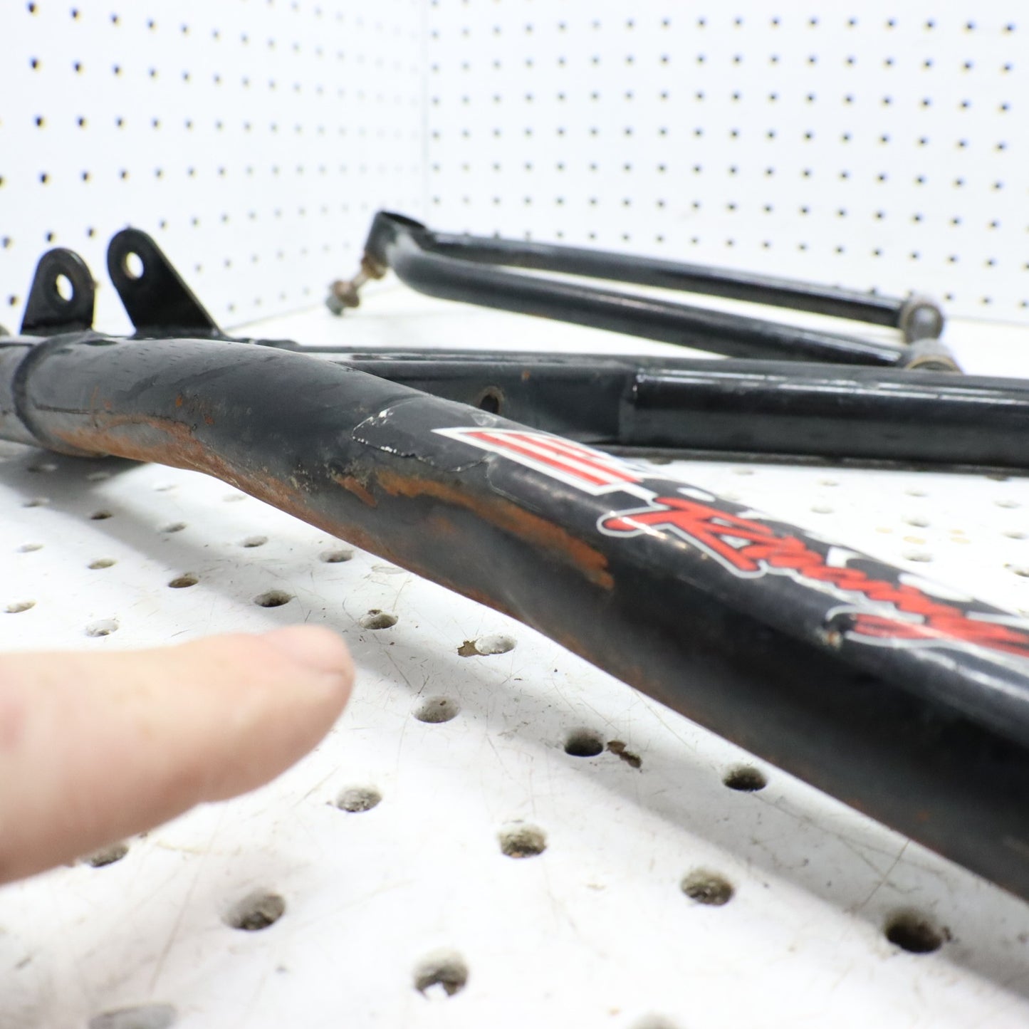 2017 Polaris Pro Rmk 800 Zbroz A Arms K69-0640-0