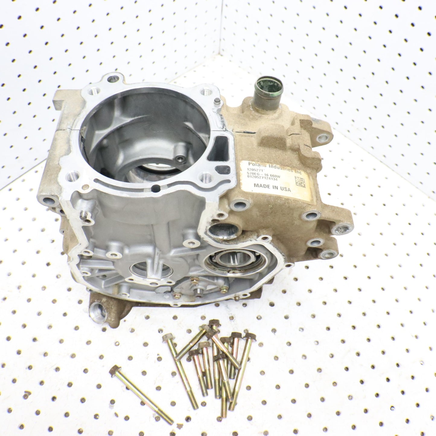 2016 Polaris Sportsman 570 Crankcase Engine Case 2205169; 2206361