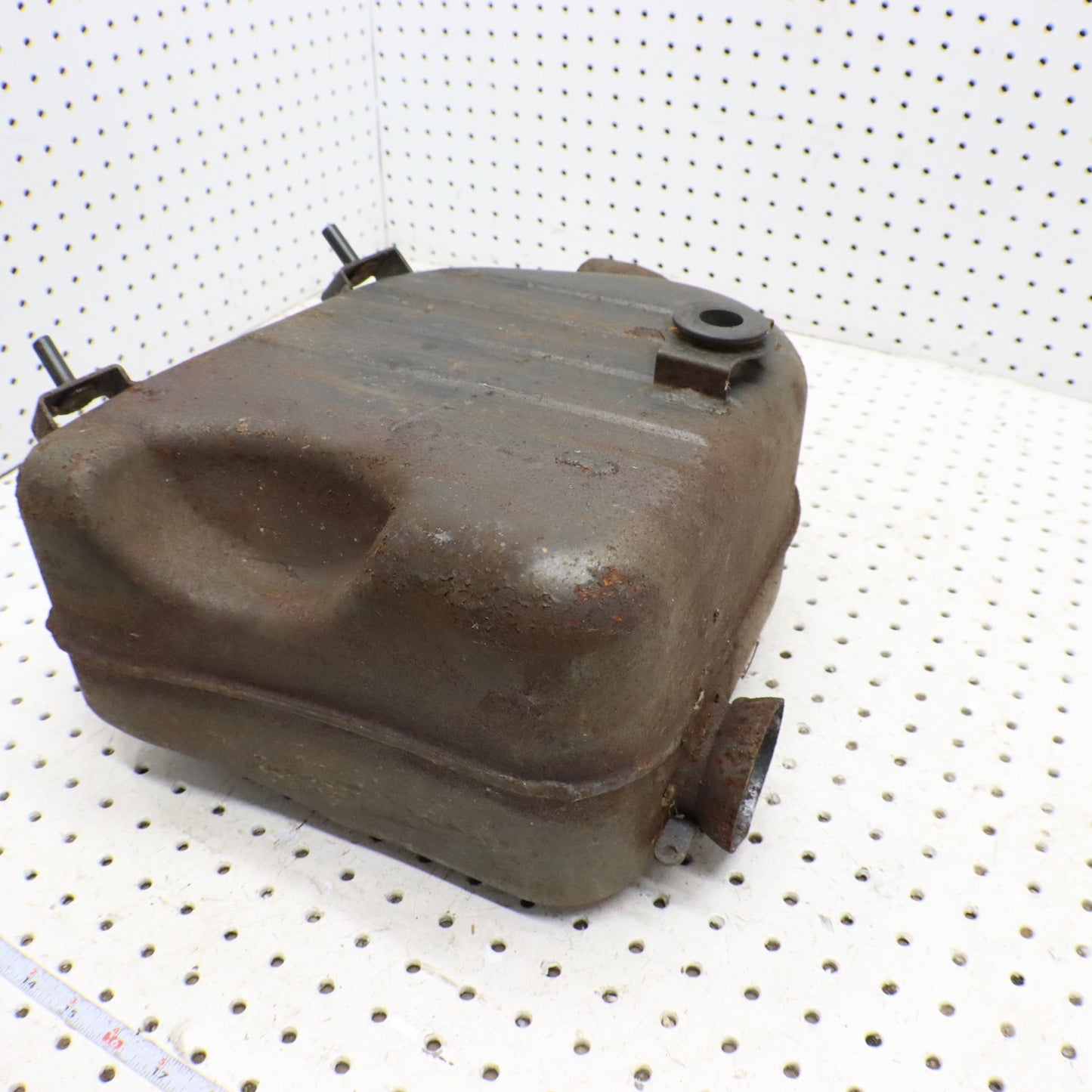 2009 Arctic Cat Crossfire R 8 Exhaust Muffler Silencer 1712-506; 1712-505