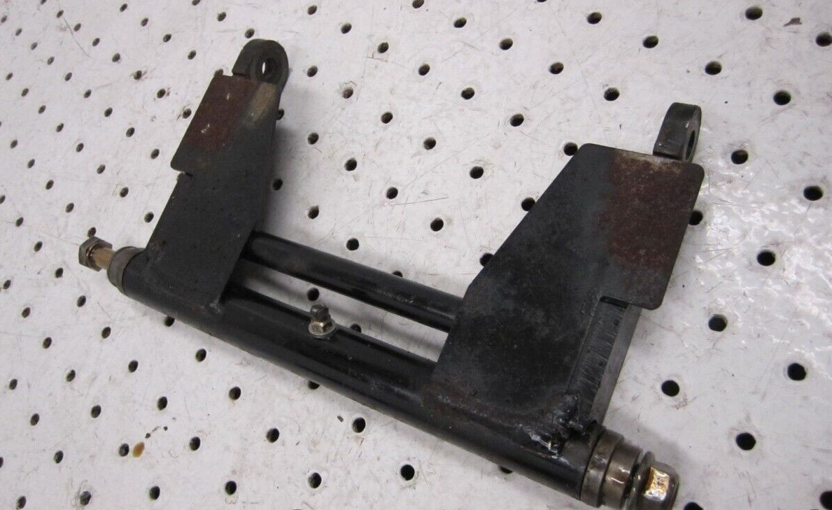 2007 ARCTIC CAT F5 EFI LXR REAR PIVOT ARM 1704-552