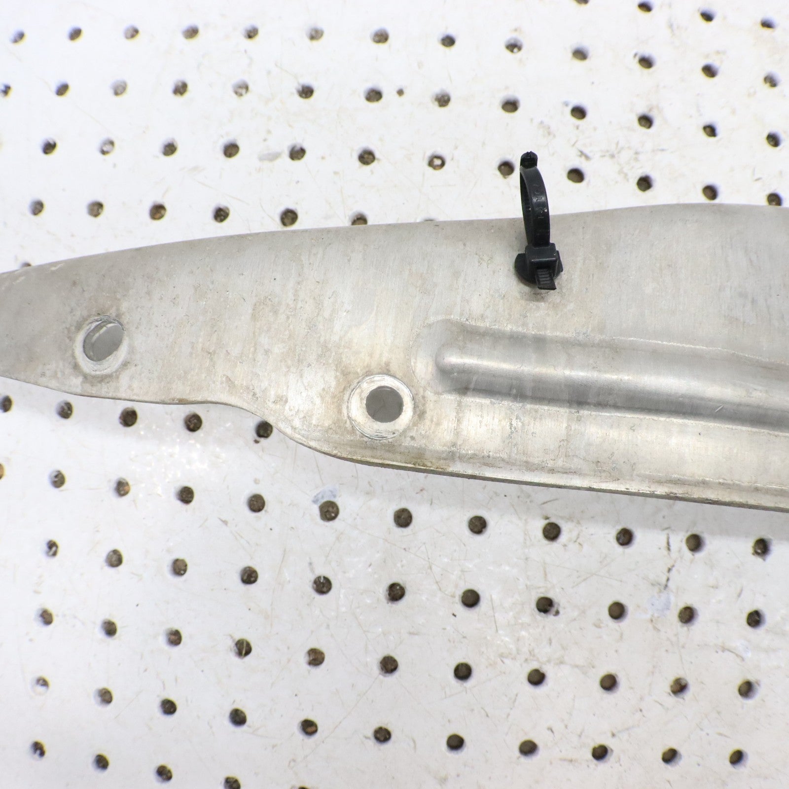 2009 Arctic Cat Crossfire R 8 BRACE, SIDE PLATE LH 3706-921; 4606-083