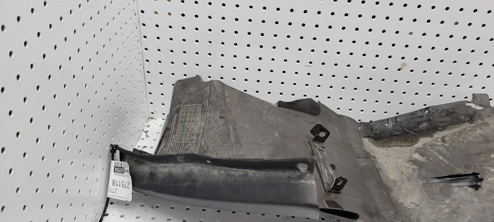 2011 ARCTIC CAT M8 LEFT SIDE LOWER BELLY PAN PANEL COVER COWL 3706-429