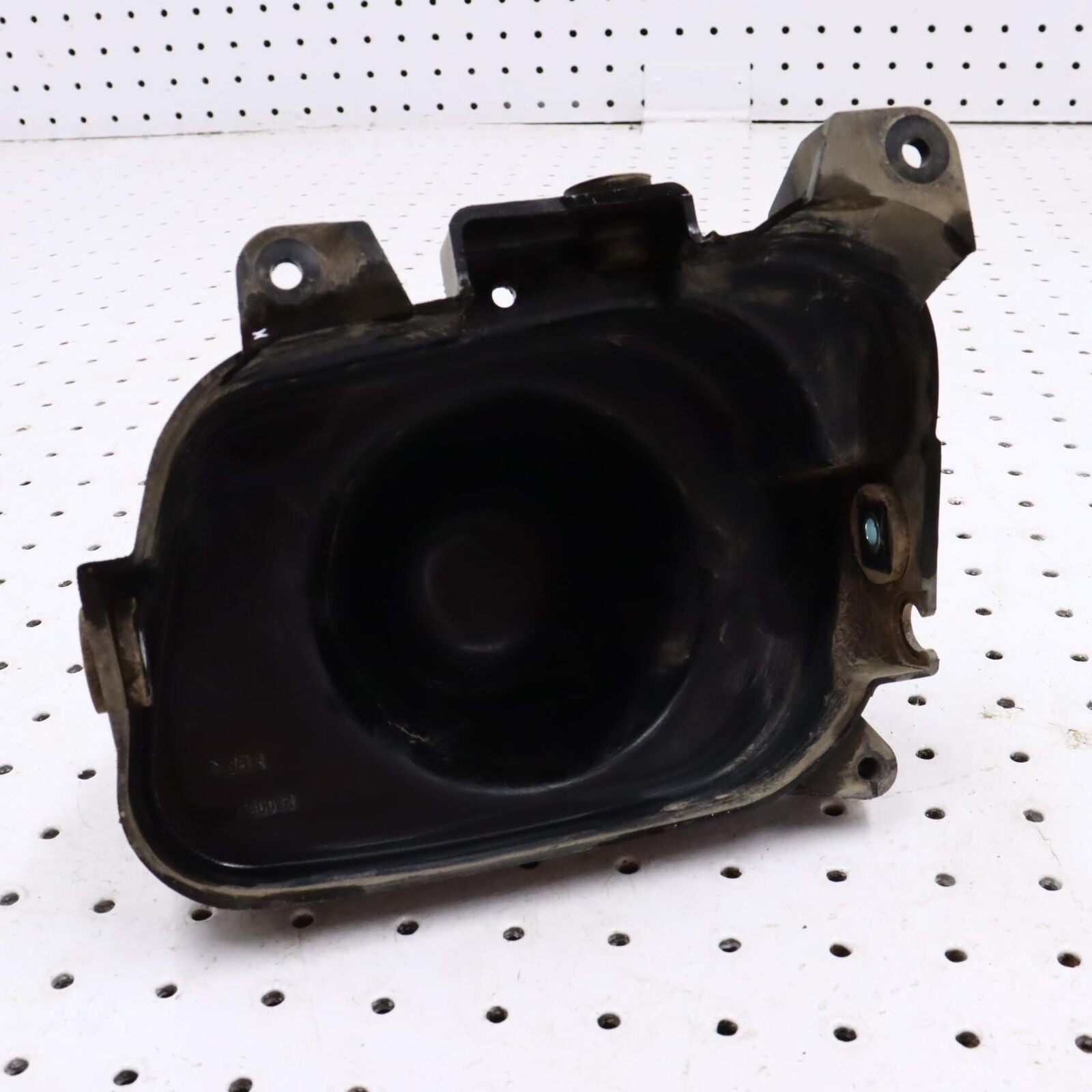2003 KAWASAKI PRAIRIE 650 HEADLIGHT CASE HOUSING BUCKET LEFT 23005-1180