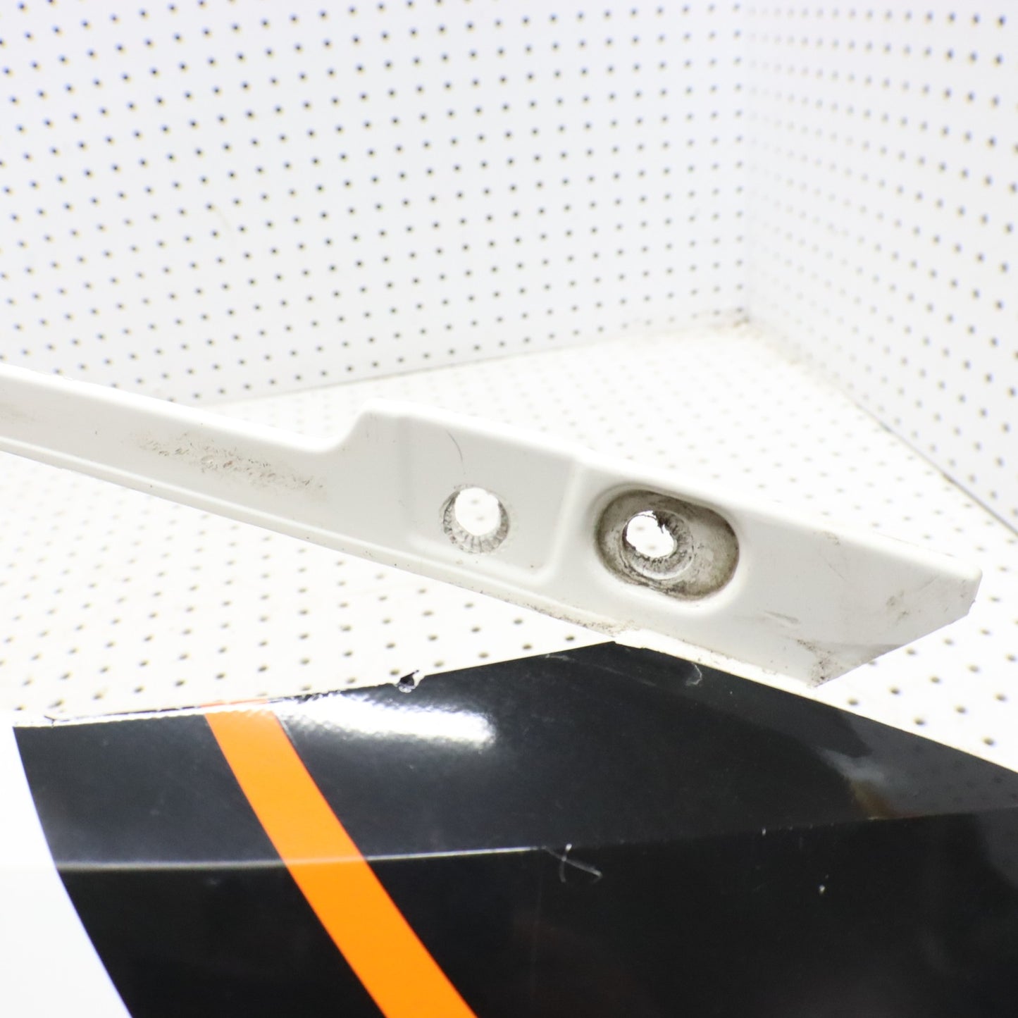 2015 Arctic Cat M8000 Side Panel Right WHITE 4718-182 ; 3718-612