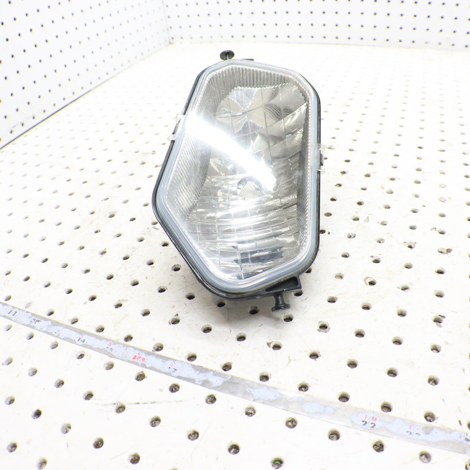 2018 Polaris Sportsman 570 Efi Headlight Head Light Bumper 2410616 RIGHT