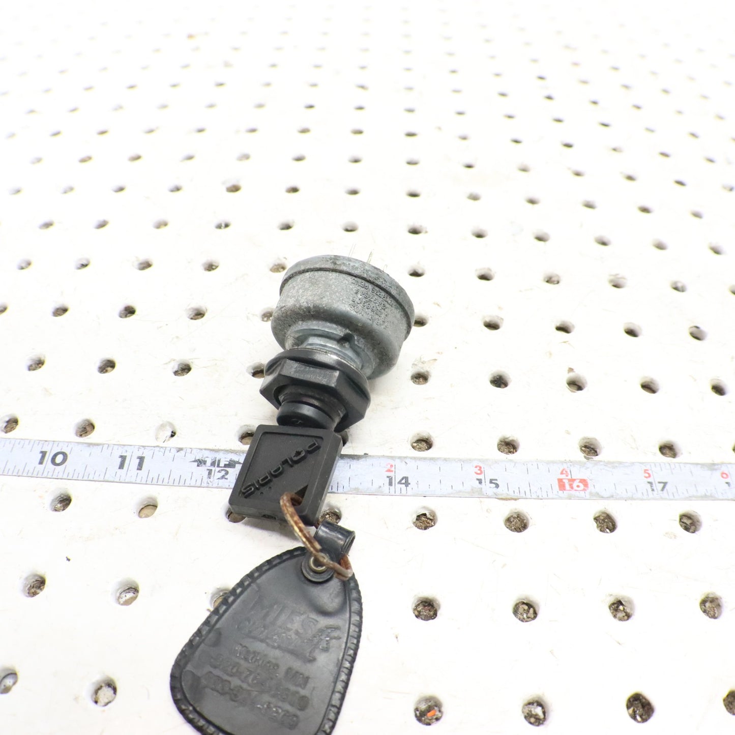 2007 Polaris Iq 600 Ignition Key Switch 2200358; 2205055