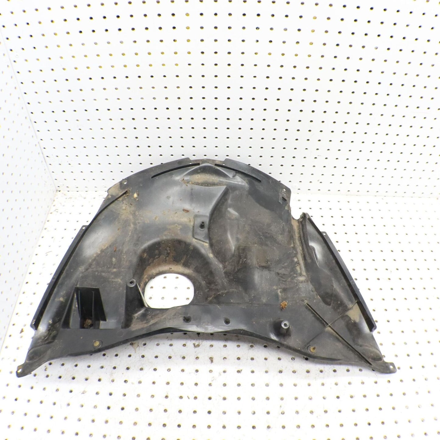 2006 POLARIS FUSION 600 HEAD LIGHT ACCESS COVER HOOD PLENUM 2633251