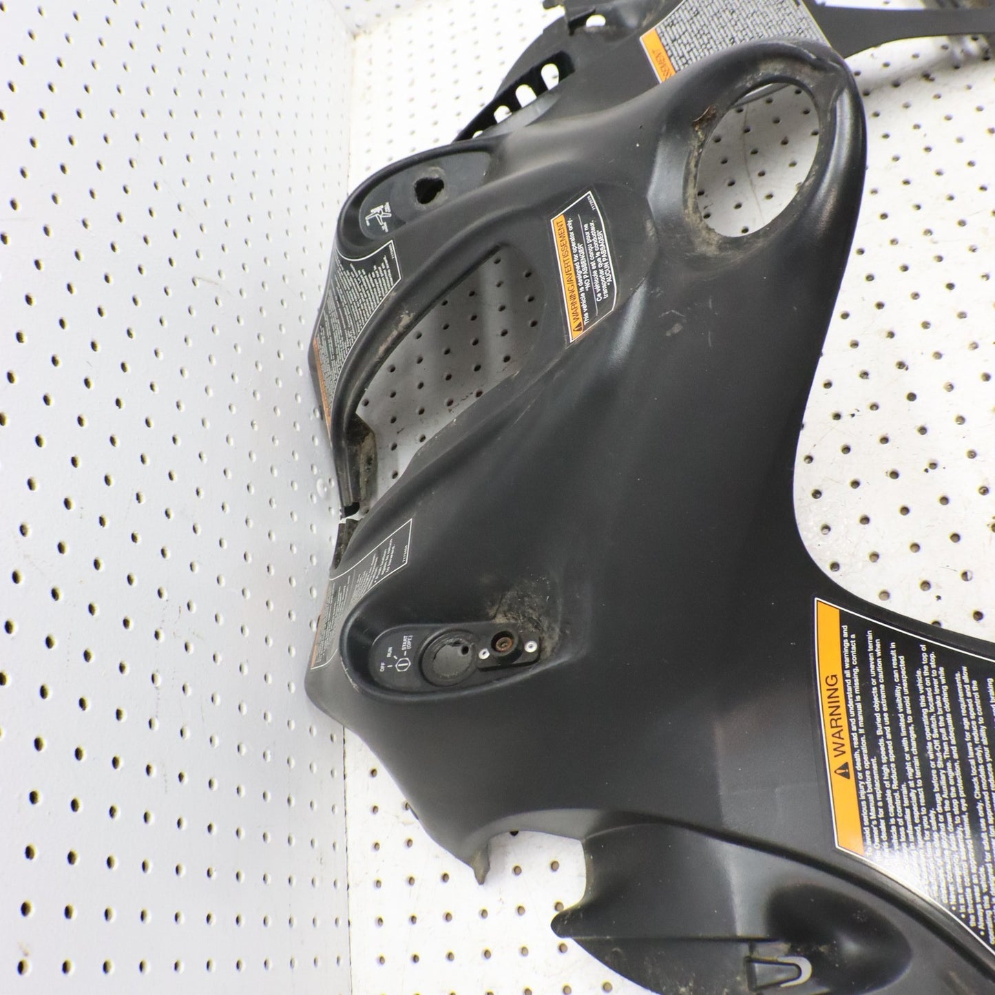 2007 Polaris Iq 600 Console Gas Tank Cover 2633082-070