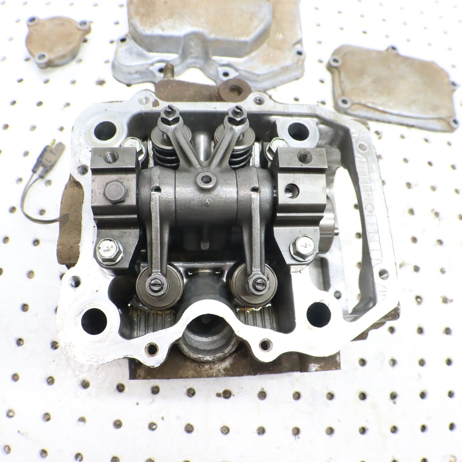 2004 Polaris Sportsman 500 Cylinder Head  3085527