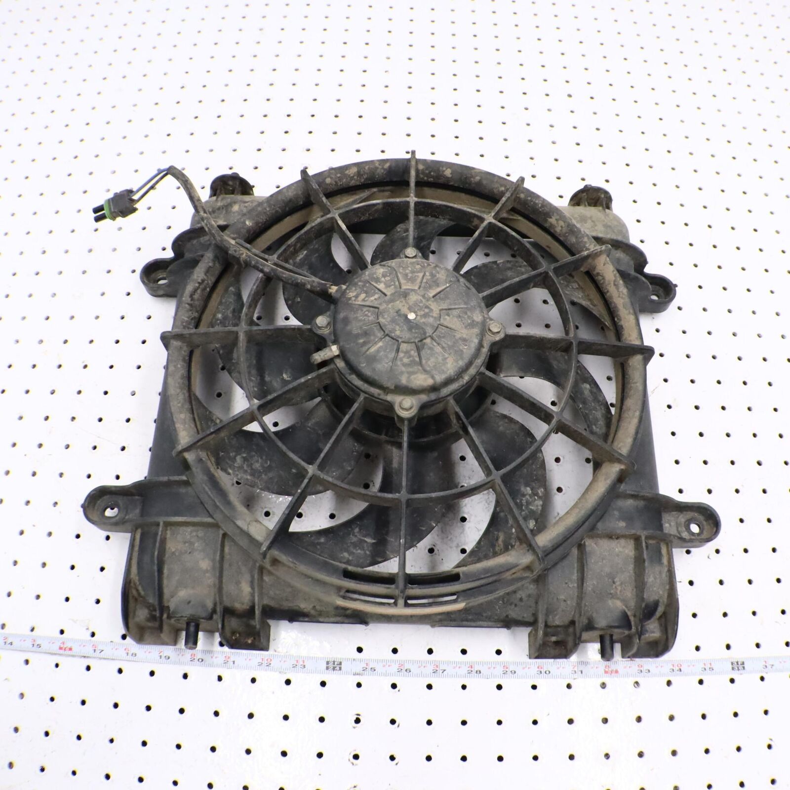 2013 POLARIS RANGER XP 900 ENGINE RADIATOR COOLING FAN MOTOR 2411816 