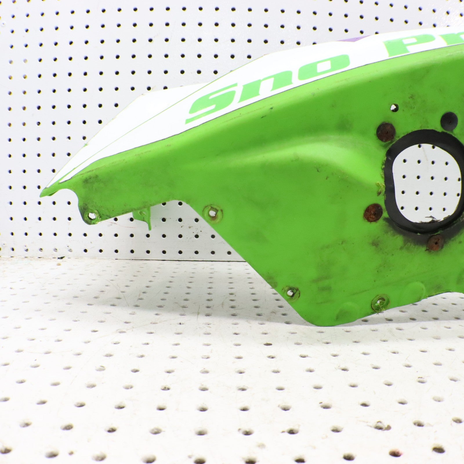 2016 Arctic Cat M8000 Fender Bellypan Right 4718-668; 4718-220