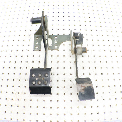 2009 Polaris Rzr 800 Throttle Pedal, Brake Pedal Assy 1016585-458 