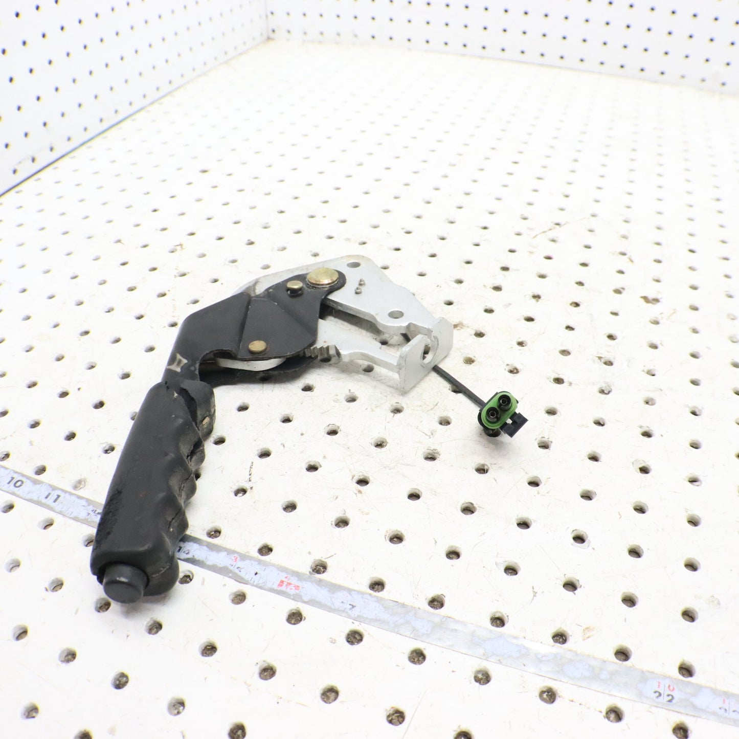 2013 Polaris Ranger 800 PARK BRAKE LEVER ASSEMBLY 1911573
