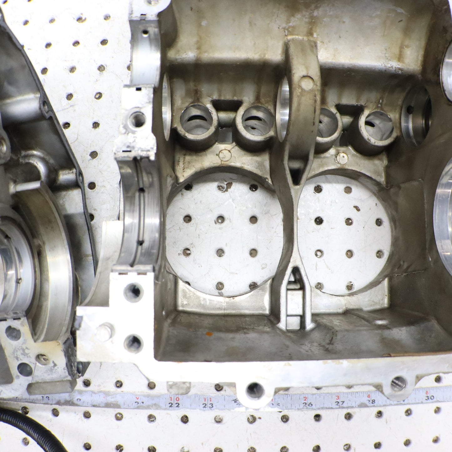 2009 Polaris Sportsman 800 Crankcase Engine Case 2203300 CRACKED !