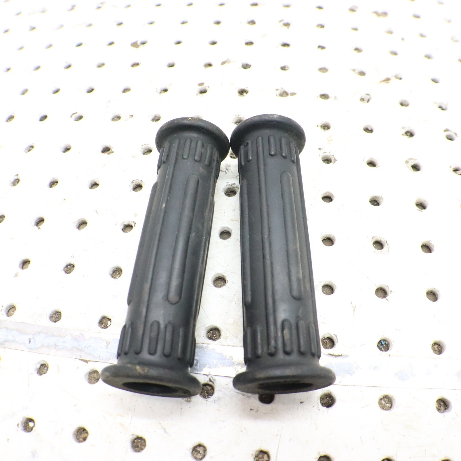 2004 Polaris Sportsman 500 Handlebar Grips 5433834-070