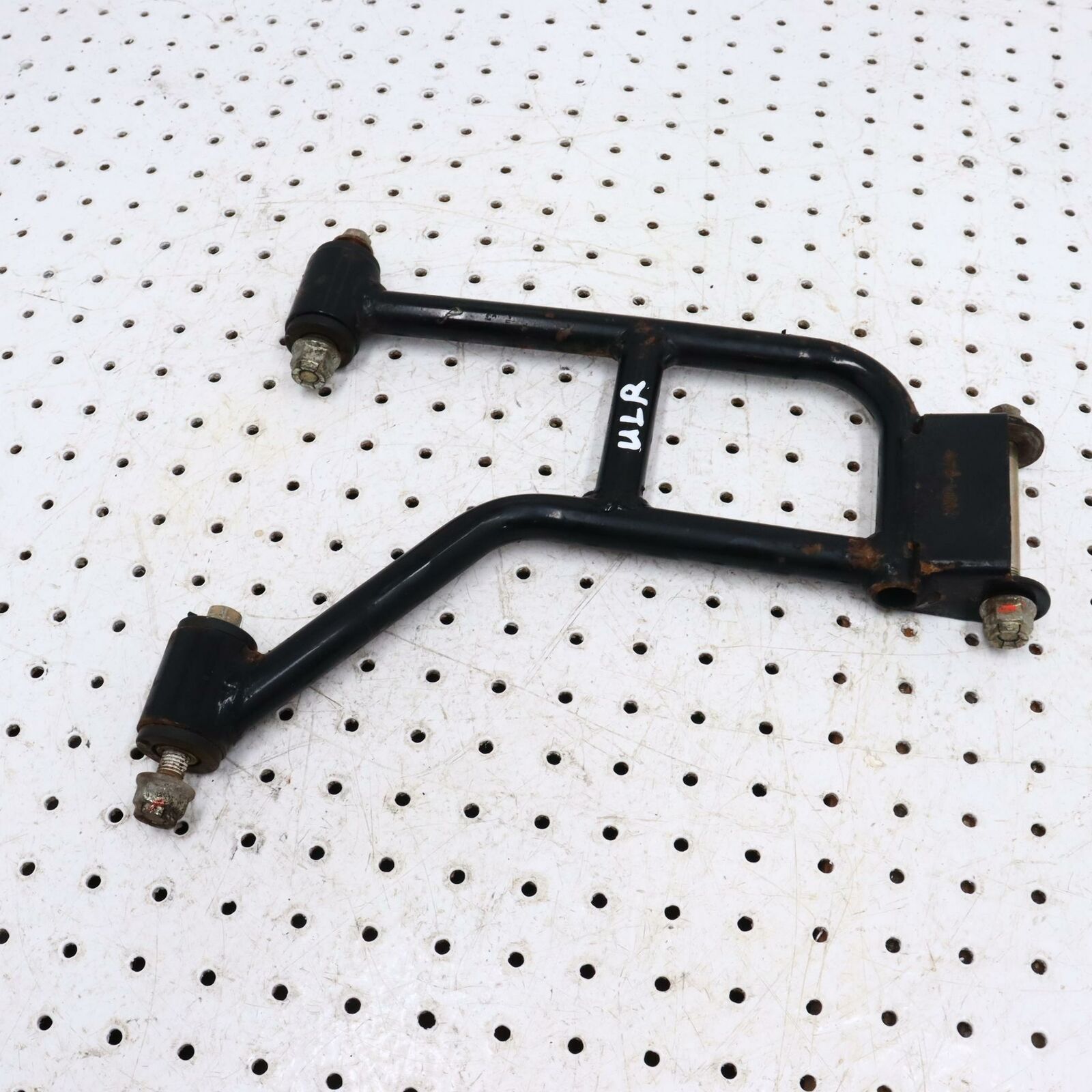 2004 ARCTIC CAT 650 REAR BACK UPPER LEFT CONTROL A ARM 0504-583