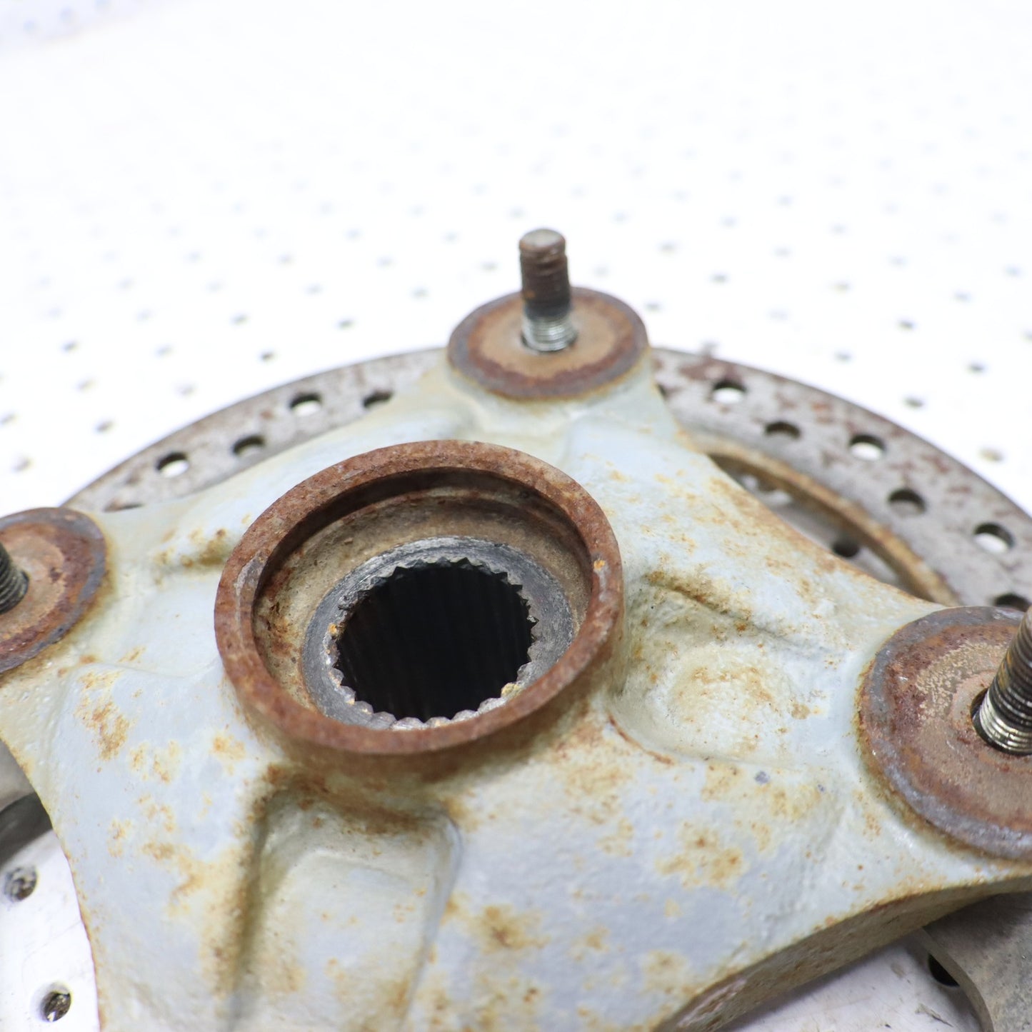 2009 Polaris Sportsman Xp 850 Wheel Hub REAR 5136295; 5136946