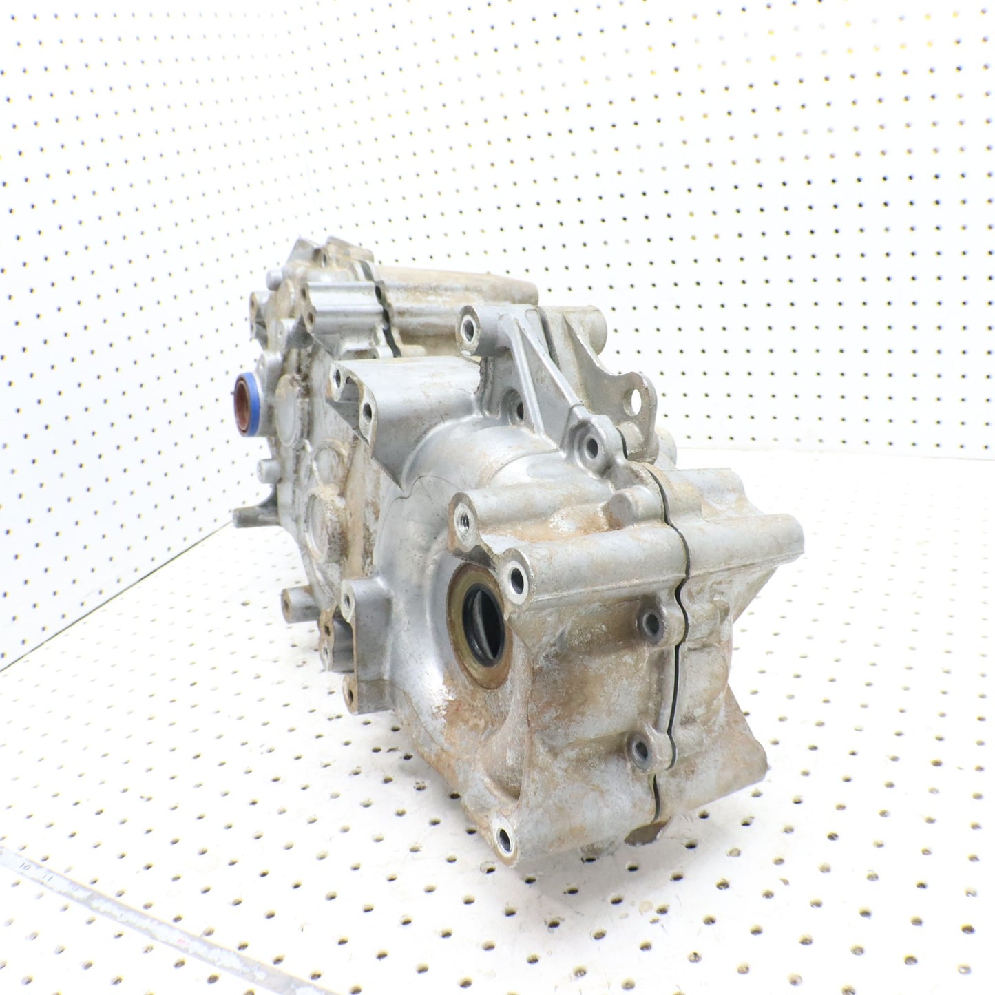 2019 Polaris Sportsman 570 Transmission Gearcase Case 3235606; 3235605 ; 1333302