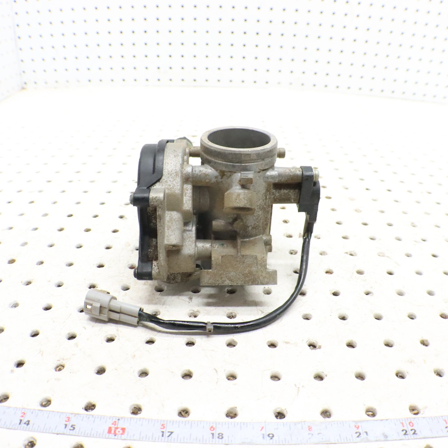 2009 Polaris Rzr 800 Throttle Body 1202836; 2203924 ; 2410342; 1204715
