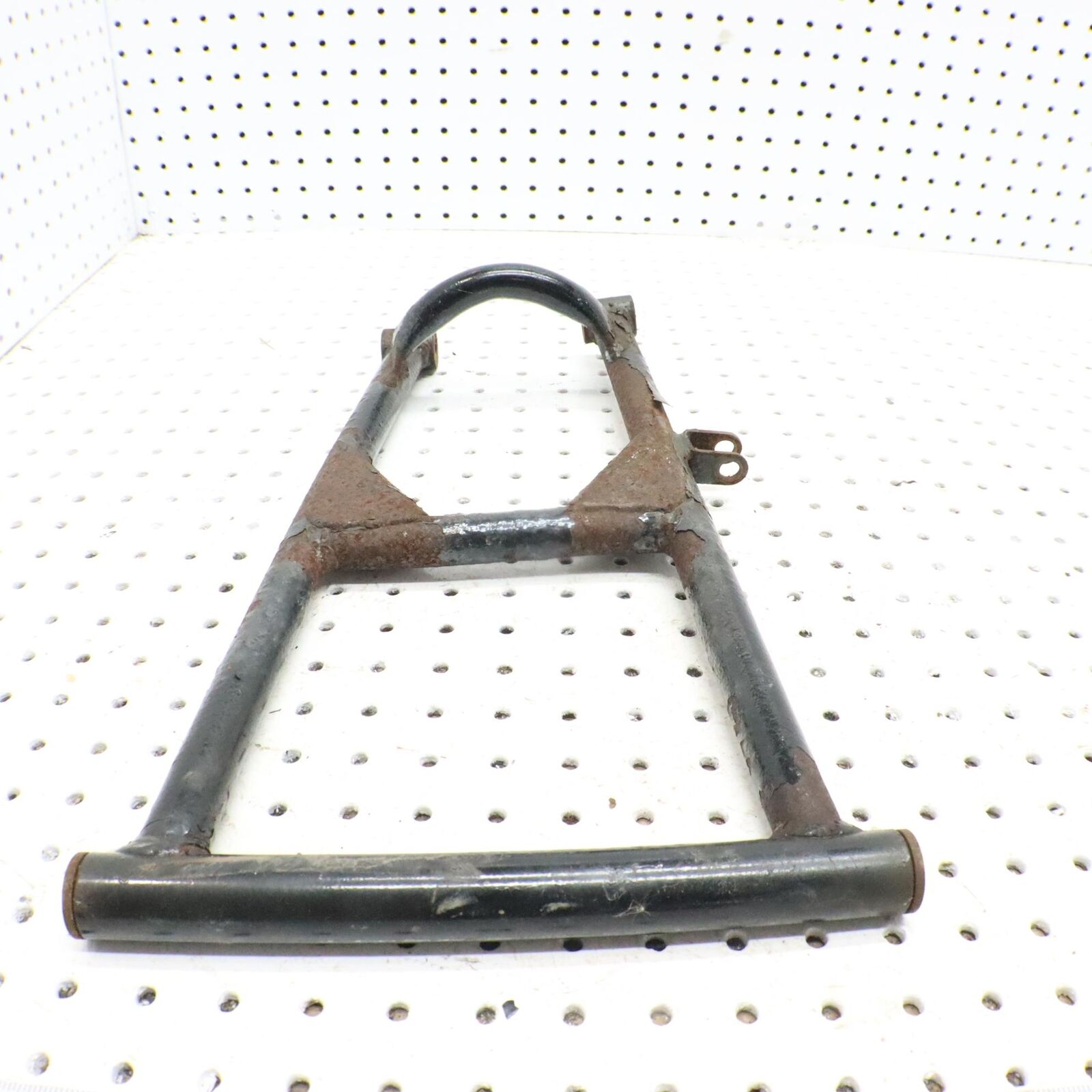 2002 ARCTIC CAT ZR 500 RIGHT FRONT LOWER SUSPENSION CONTROL A ARM 0703-846 BENT