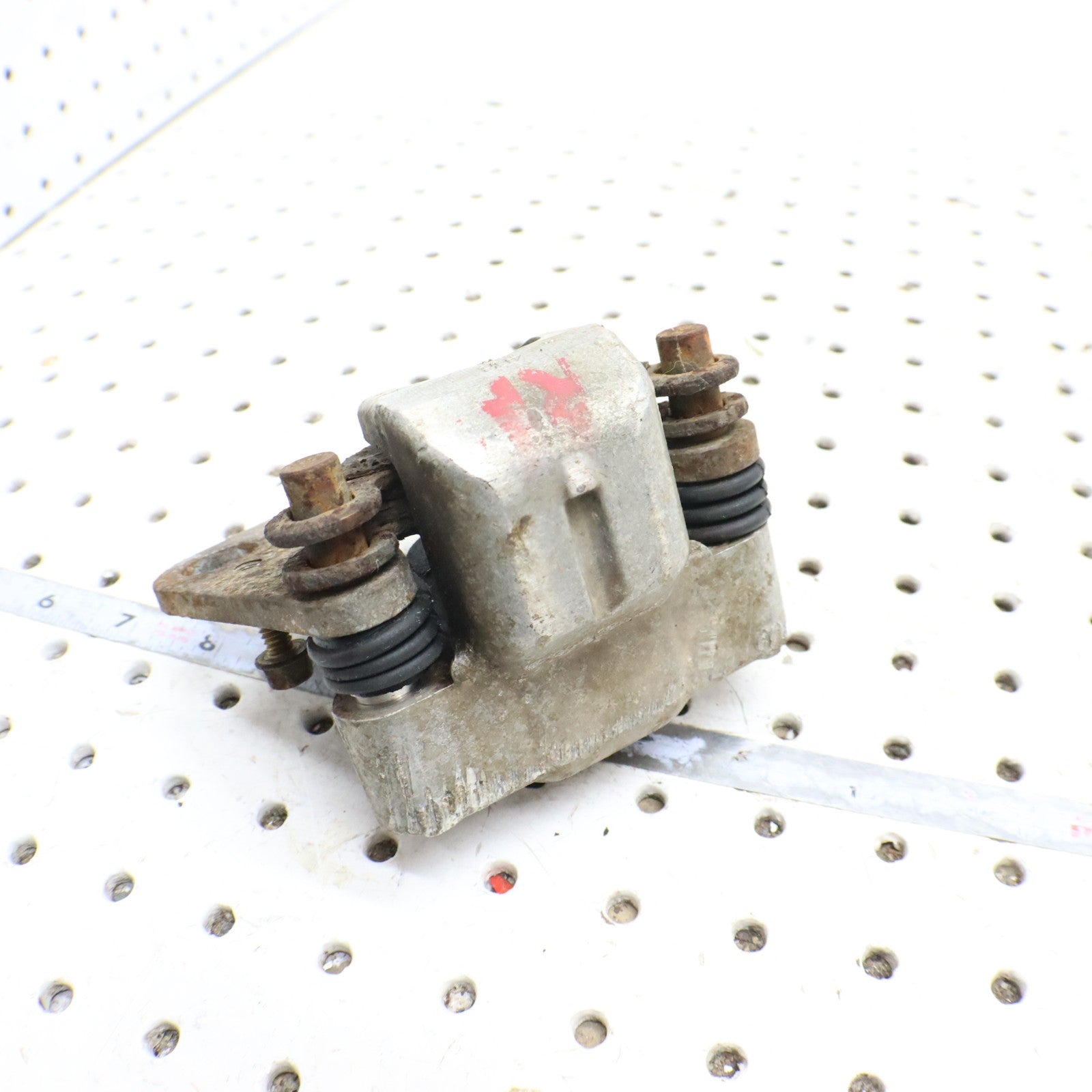 2003 Polaris Sportsman 600 Brake Caliper Front RIGHT 1910550 1910682
