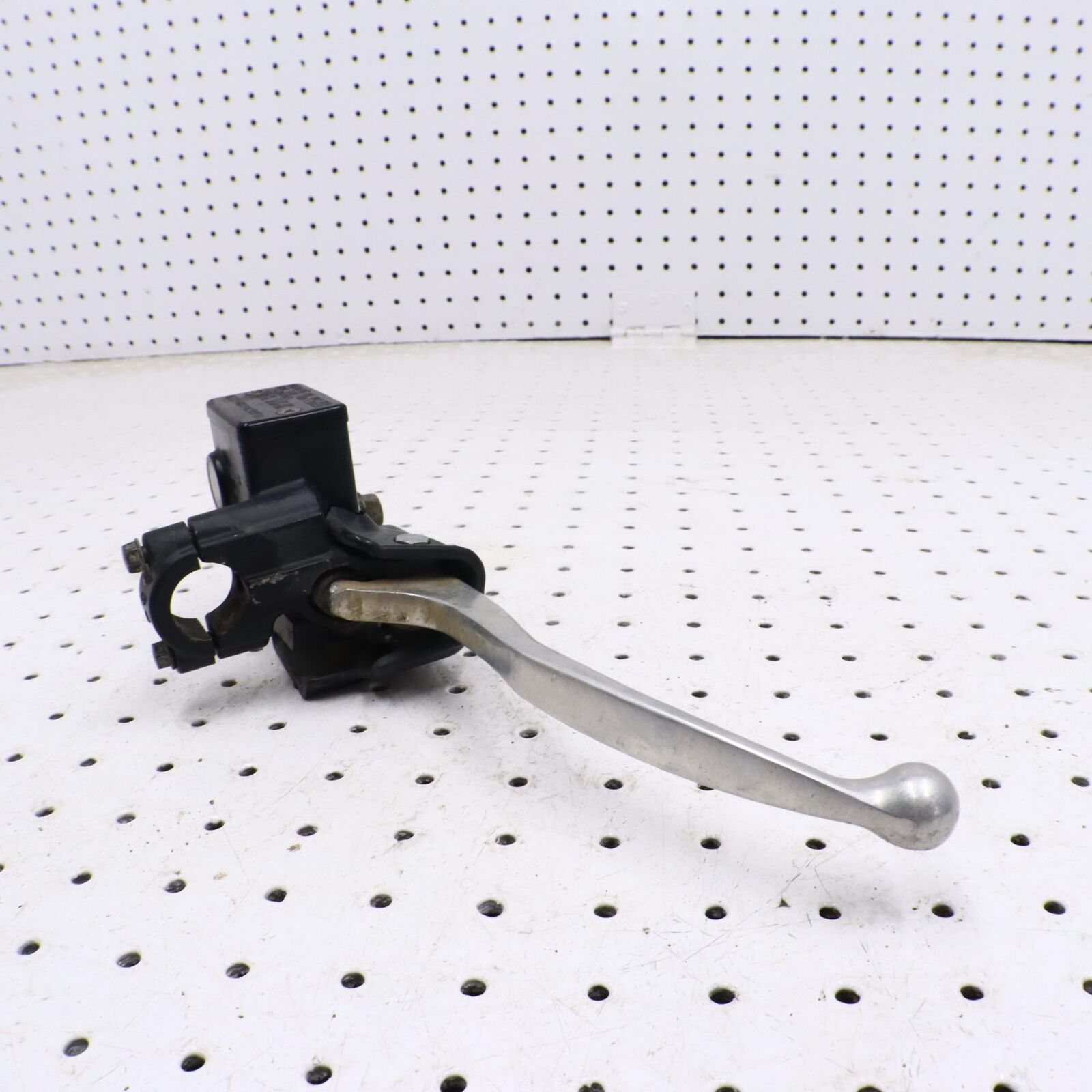 2013 YAMAHA GRIZZLY 700 FRONT BRAKE MASTER CYLINDER 1HP-2583T-00-00
