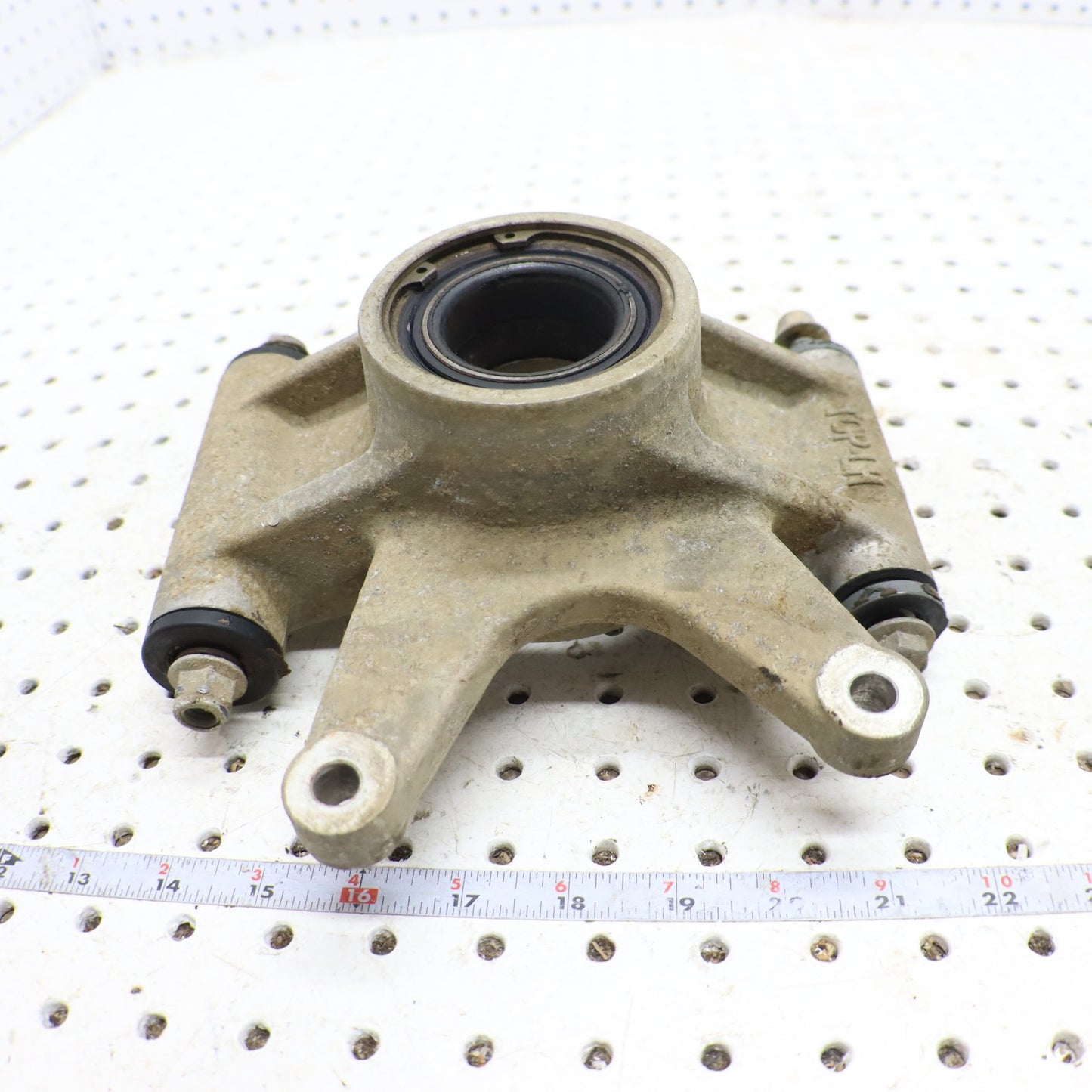 2009 Polaris Sportsman Xp 850 Bearing Carrier Knuckle Rear 5136105
