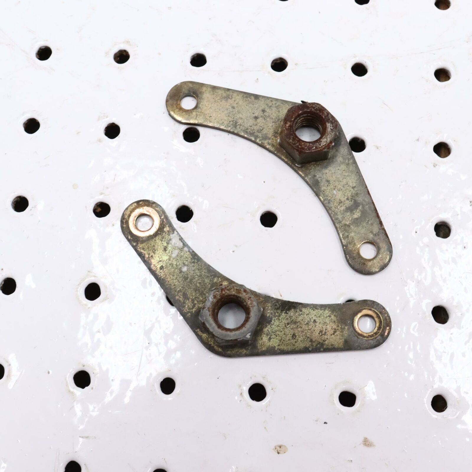 2007 POLARIS IQ 600 MOTOR MOUNT WELD NUT PLATE, REAR 1015202