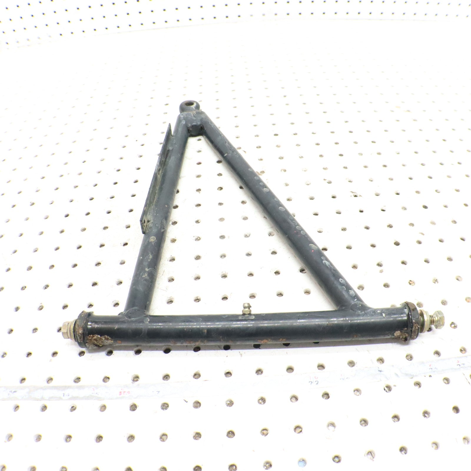 2012 Polaris Sportsman 500 Front Lower Right Control A Arm 2202907