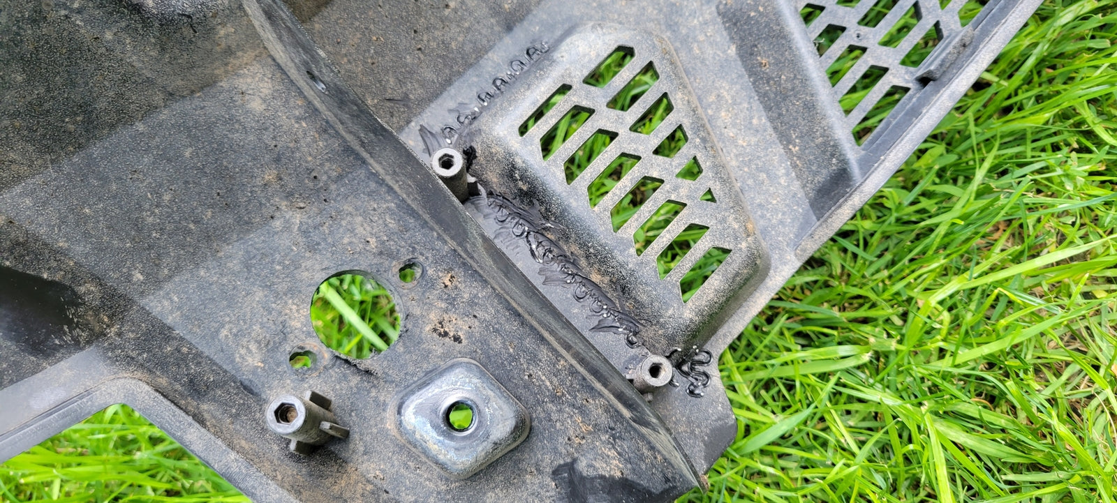 2013 Polaris Ranger Xp 900 Front Fascia Cowling 5439018-070