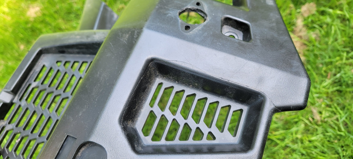 2013 Polaris Ranger Xp 900 Front Fascia Cowling 5439018-070