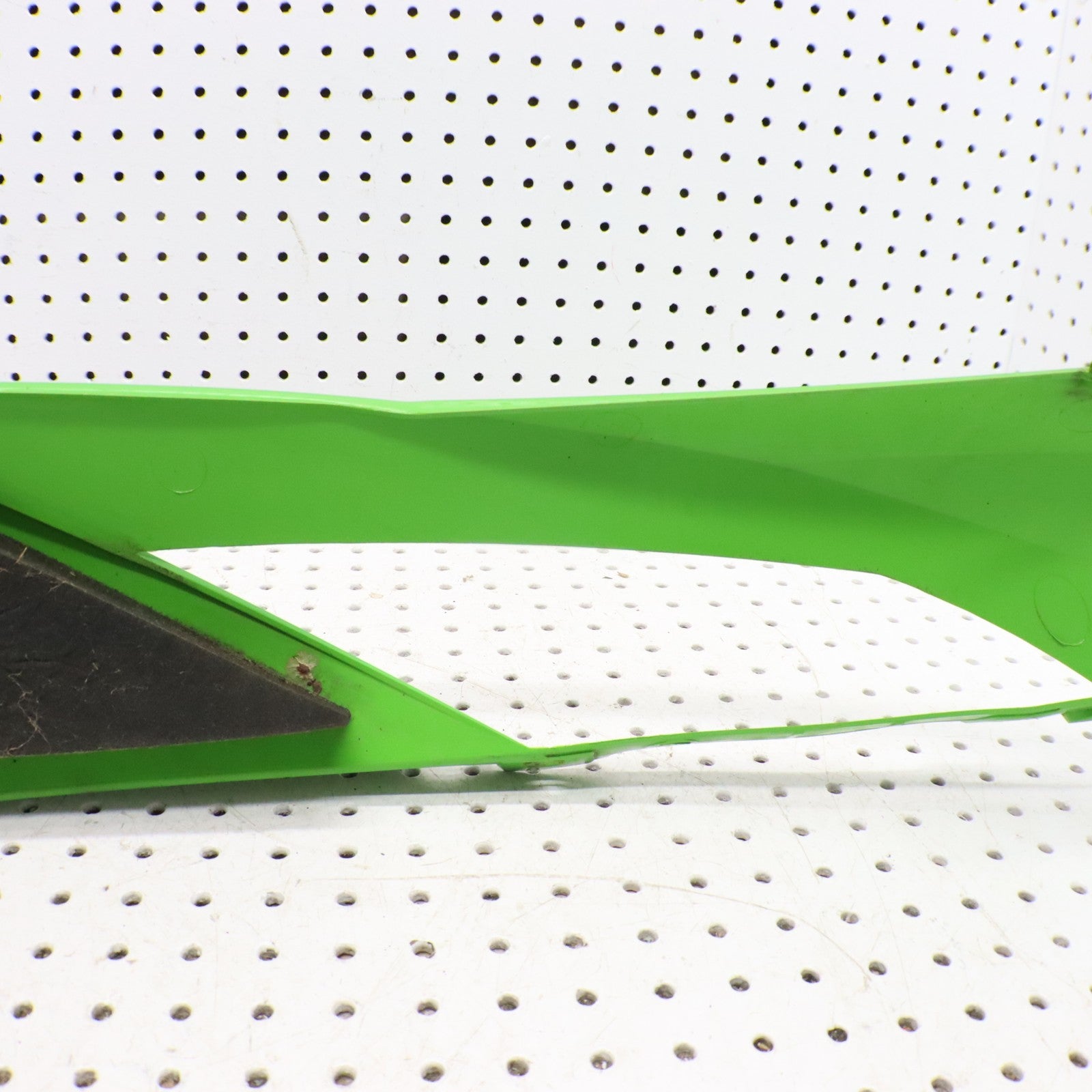 2016 Arctic Cat M8000 Hood RIGHT 4718-662 ; 3718-656