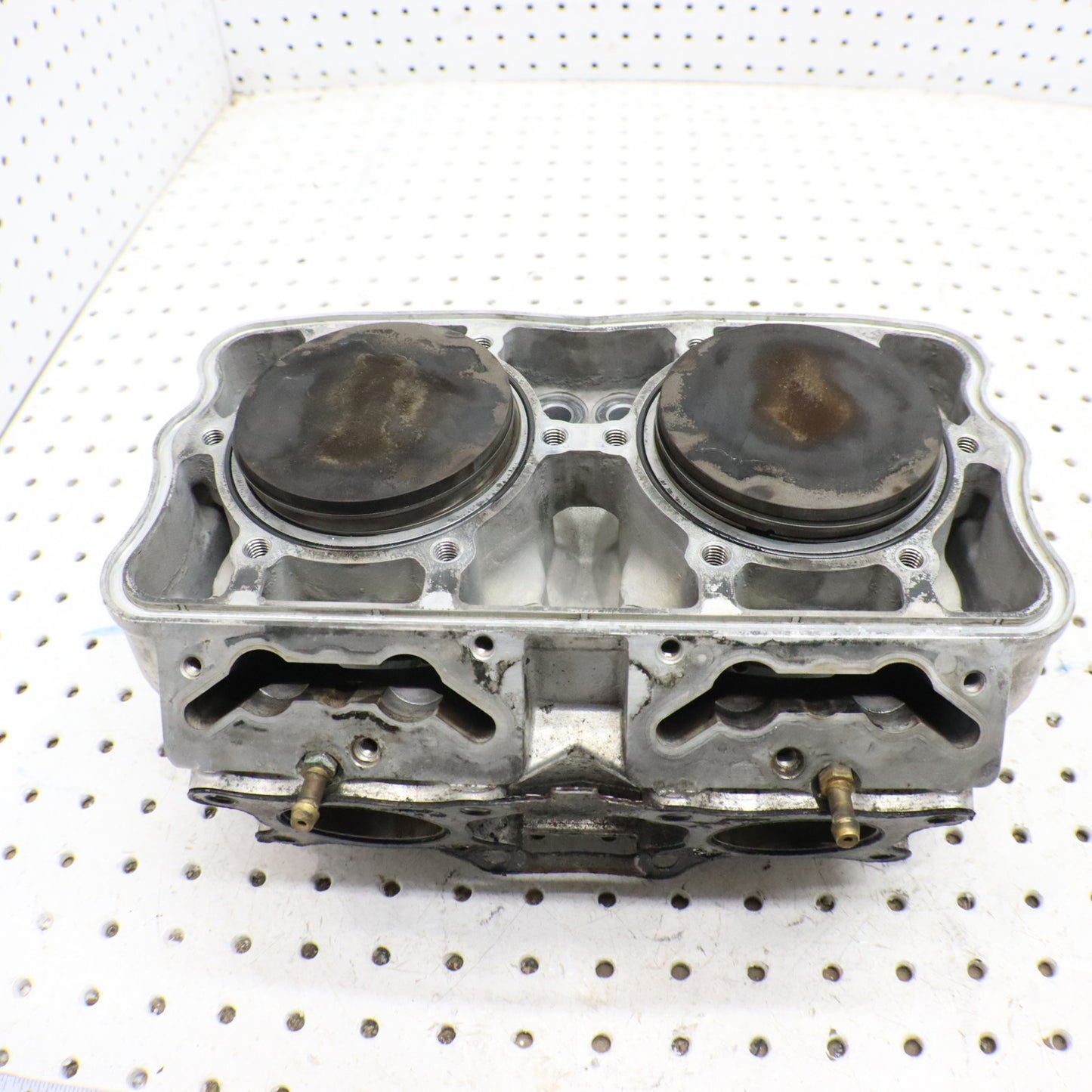 2016 Polaris Rush 800 Cylinder Jug 3022828 GOOD & PISTONS 2206158 2208214