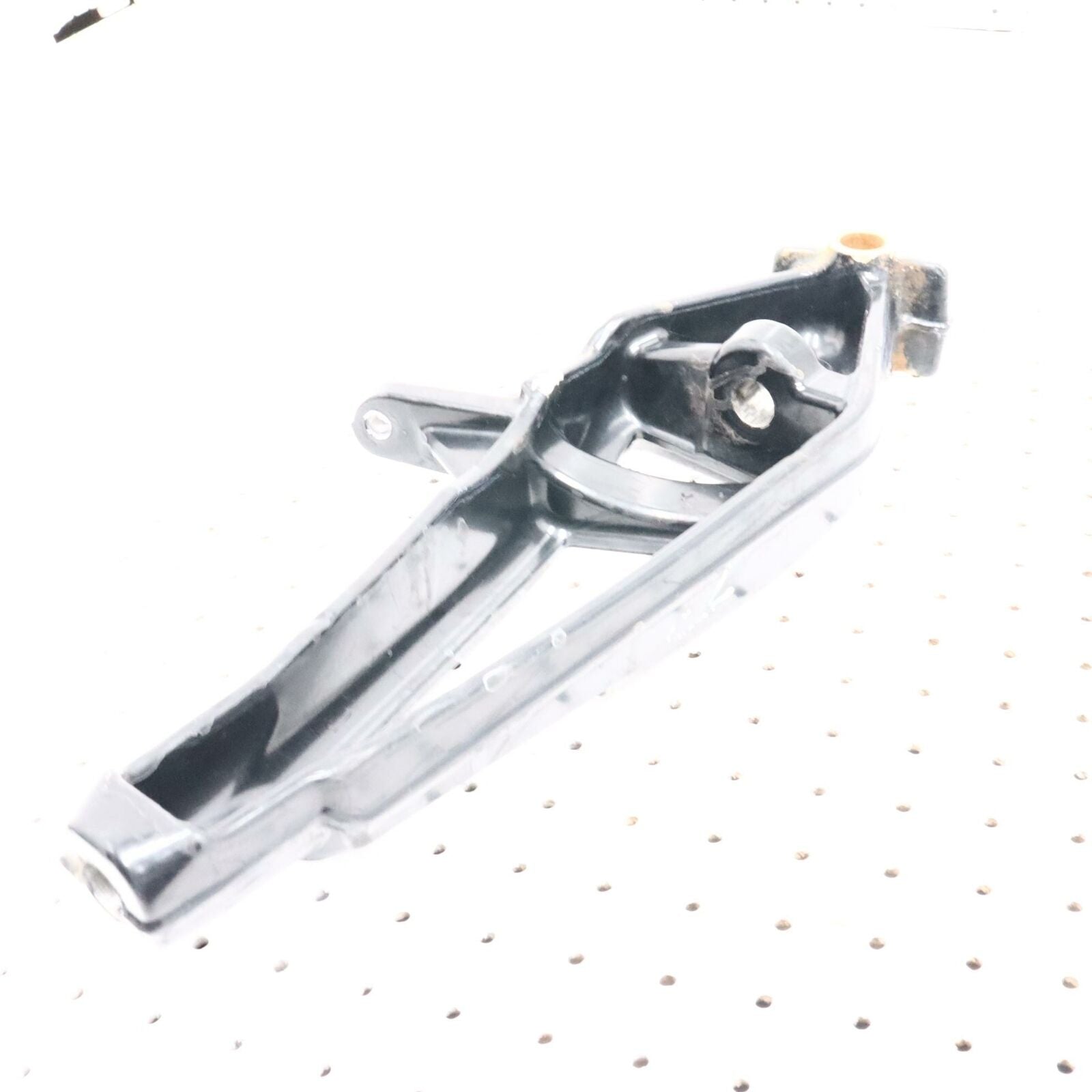 2012 ARCTIC CAT PROCLIMB M800 RIGHT FRONT STEERING ARM SPINDLE KNUCKLE 2703-638
