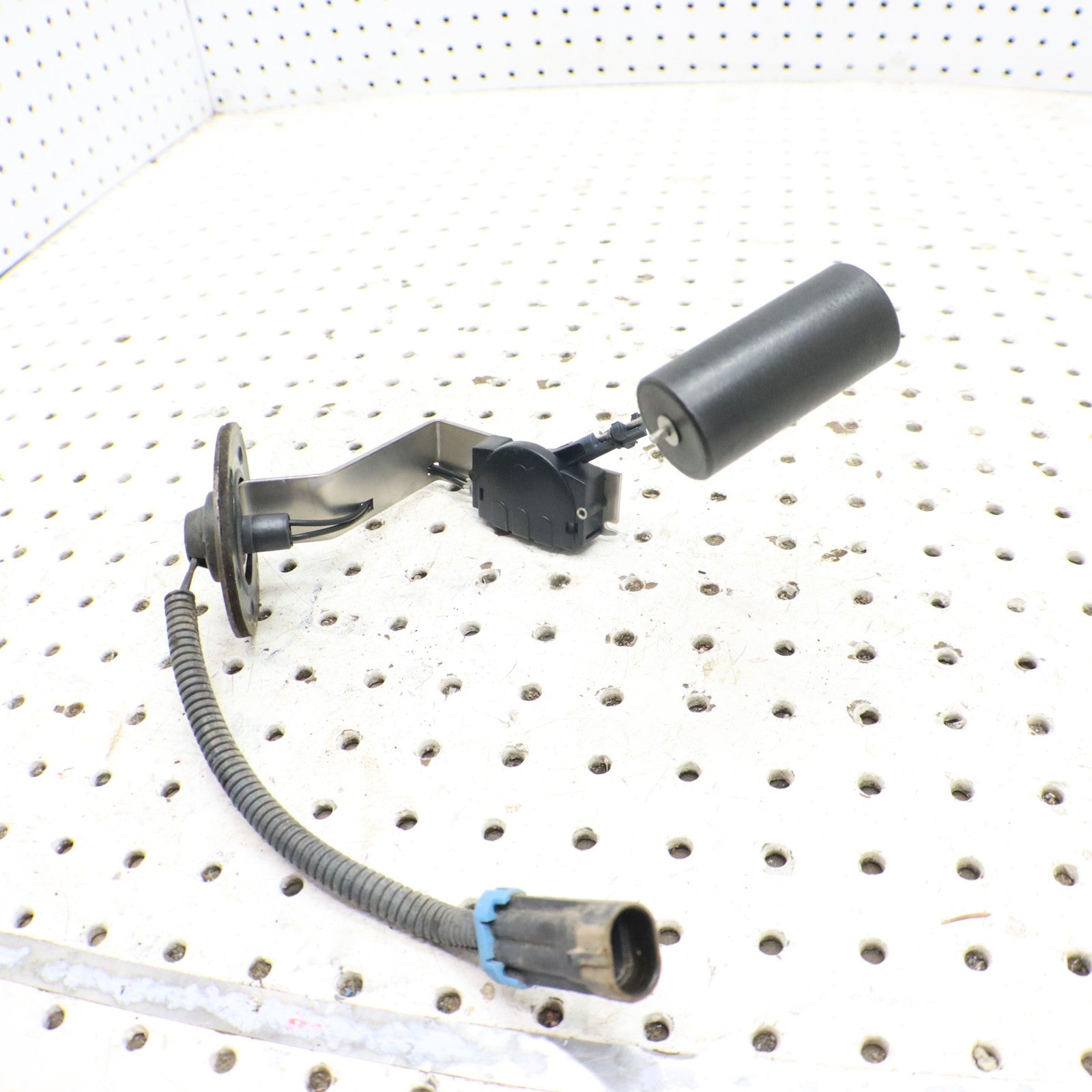 2004 Polaris Sportsman 500 Fuel Sender 2410465 