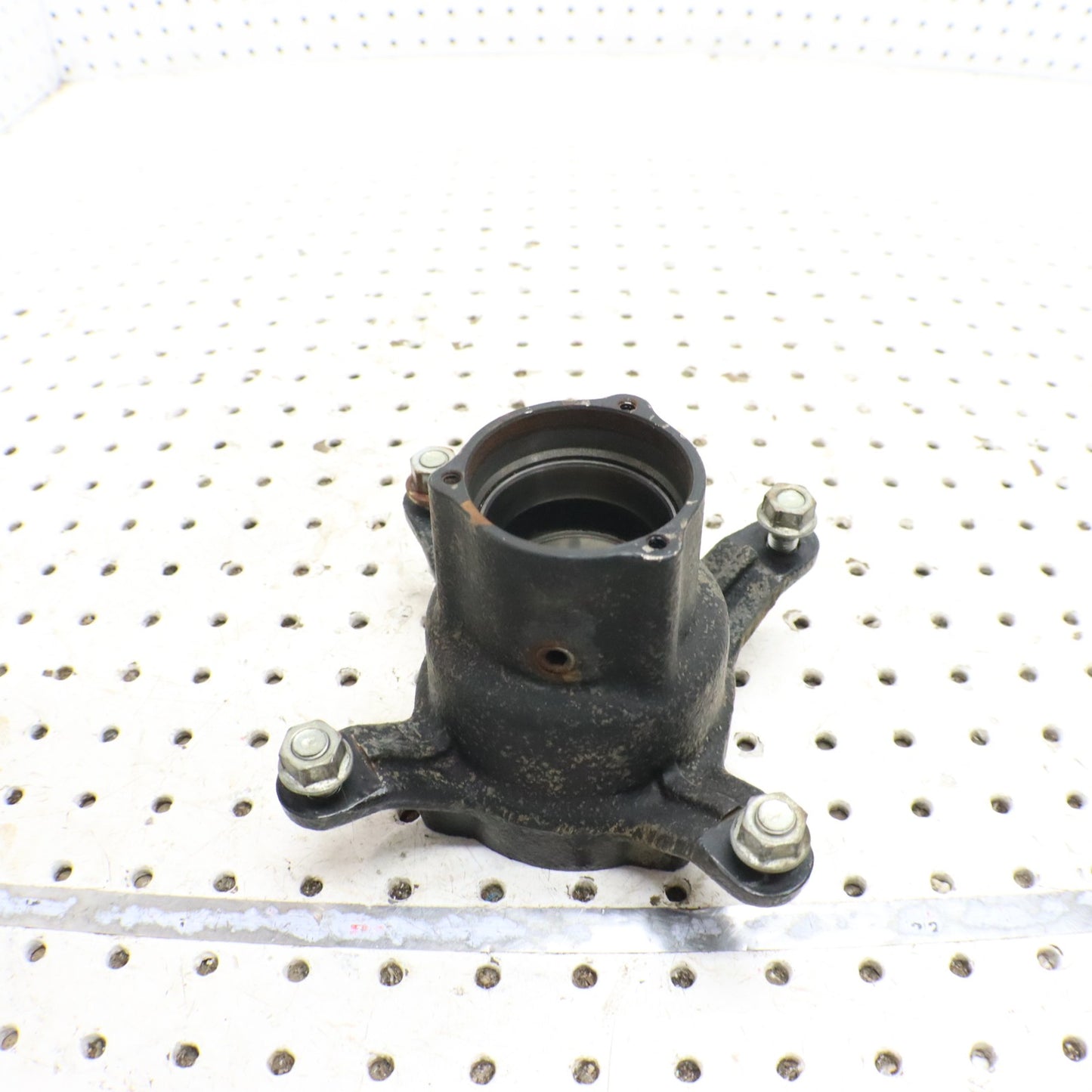 1998 Polaris Xplorer 400l Wheel Hub 1520243; 2202595 