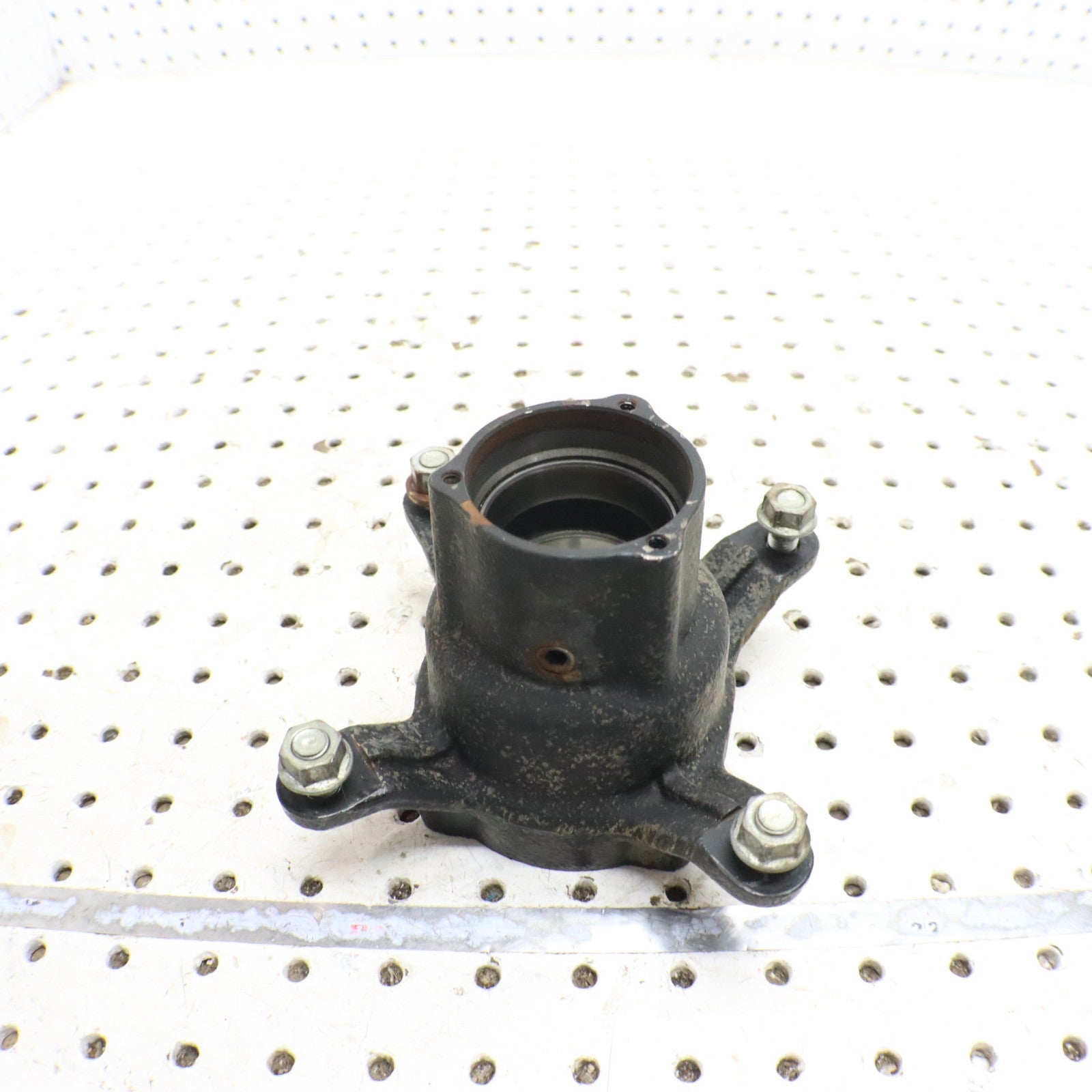 1998 Polaris Xplorer 400l Wheel Hub 1520243; 2202595 
