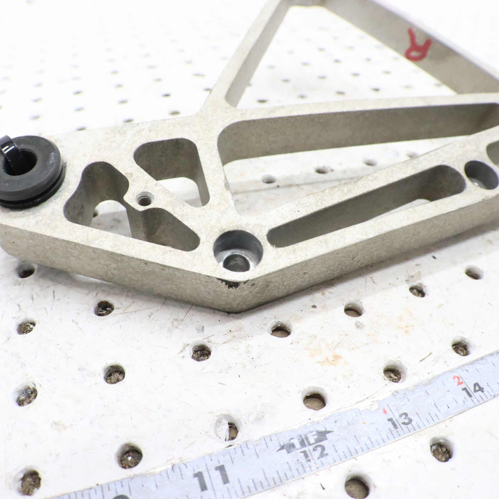 2016 Polaris Rush 800 Side Crank Right Suspension Arm Bracket 5138644 ; 5140959