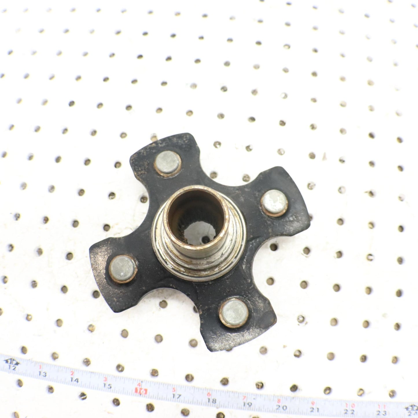 2016 SUZUKI KING QUAD 500 WHEEL HUB REAR 64110-31G10