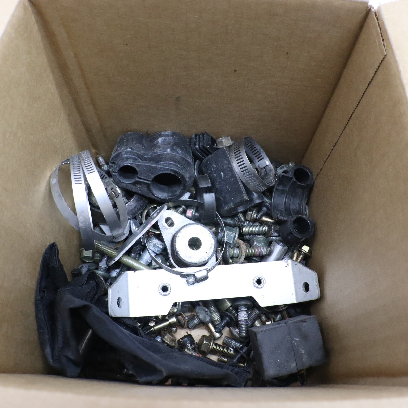 2016 Polaris Rush 800 Hardware Nuts Bolts Fasteners Random