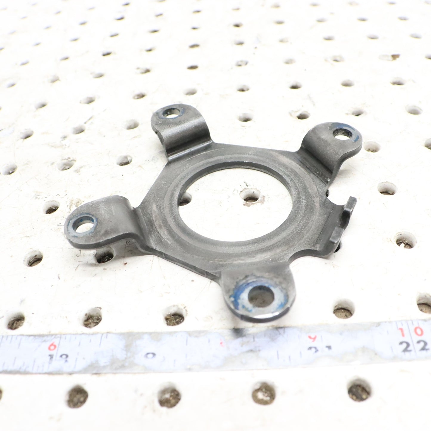 2009 Polaris Sportsman 800 Transmission Gearcase Bearing Cover Retianer 3234122