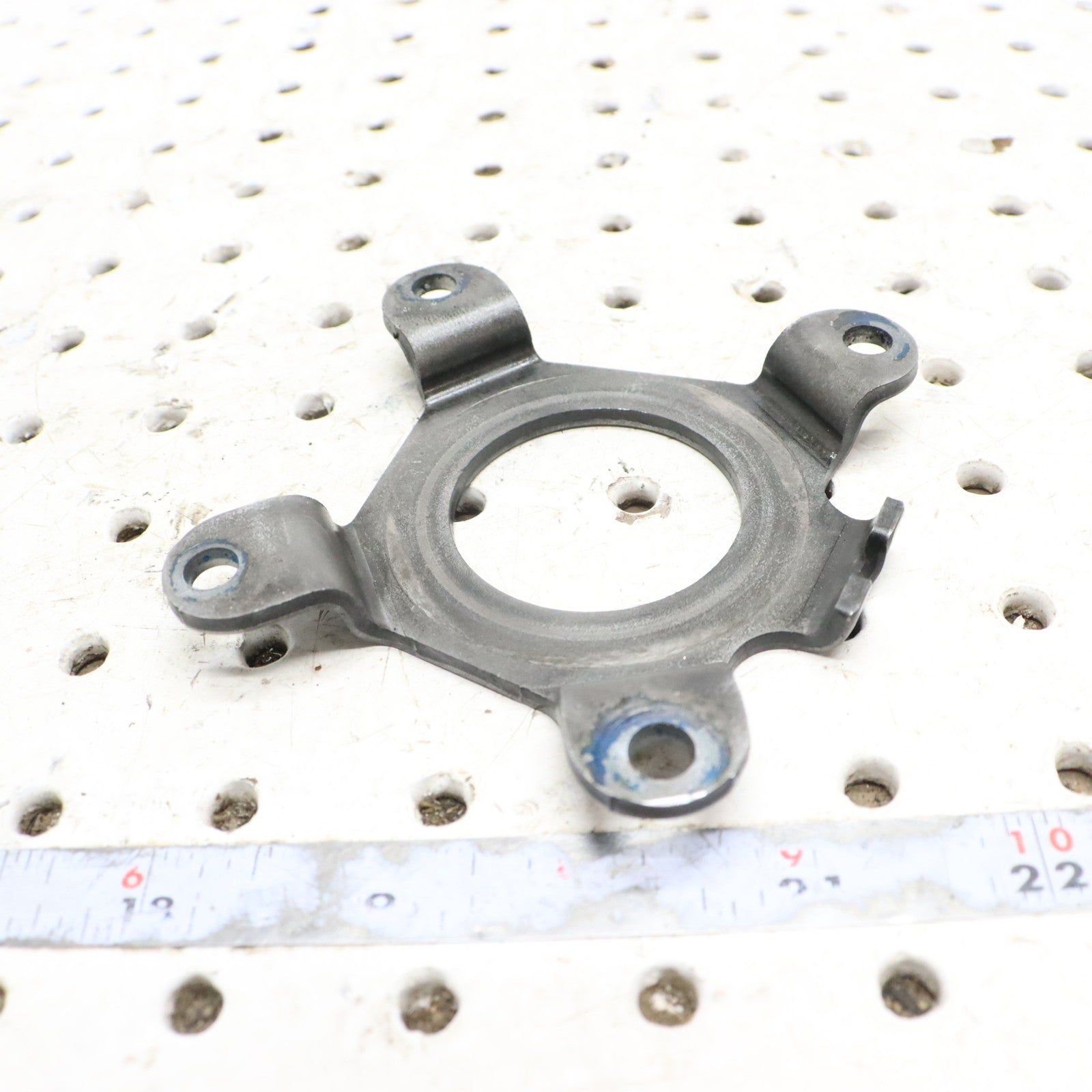 2009 Polaris Sportsman 800 Transmission Gearcase Bearing Cover Retianer 3234122